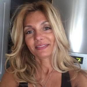 Meet your Posher, Effie